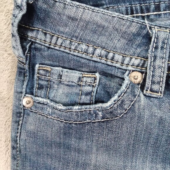 Silver Jeans Women's 32x31.5, Tag 30x32 Suki Bootcut Blue Stretch Distressed - Picture 5 of 15